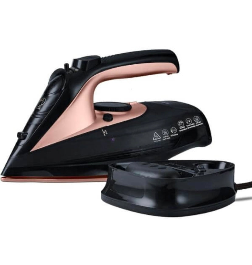 Cordless Steam Iron With Base Station